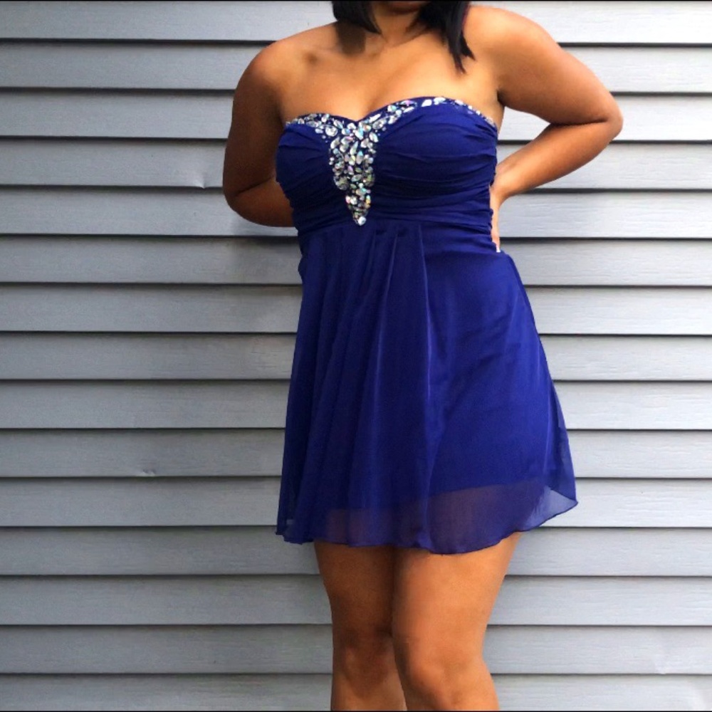 B. Darlin Homecoming/Prom Dress